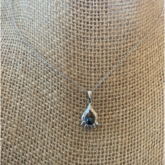 VINTAGE STERLING 10mm CULTURED TAHITIAN PEARL NECKLACE - Picture 5 of 8